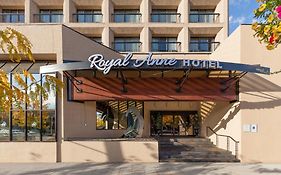 Royal Anne Hotel Kelowna